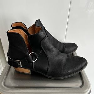 Qupid Boots - size 9 - excellent condition